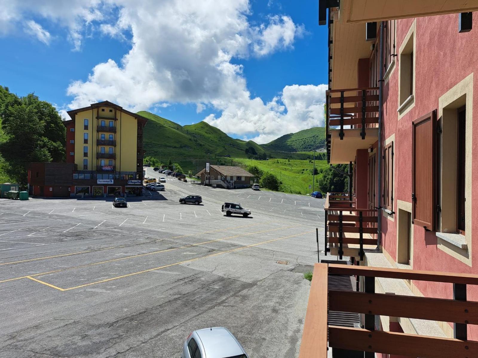 Zona Portici Apartamento Prato Nevoso Exterior foto